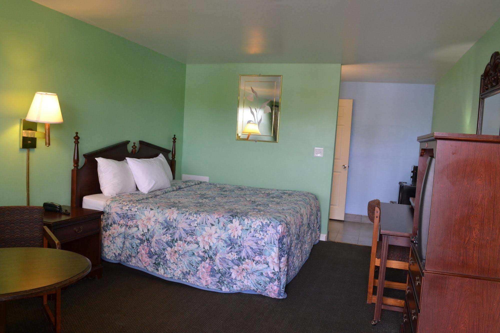 Budget Inn Christiansburg Zewnętrze zdjęcie